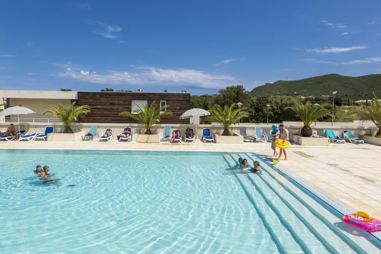 Residence Odalys Les Villas De Bel Godere 贝尔戈代尔 外观 照片