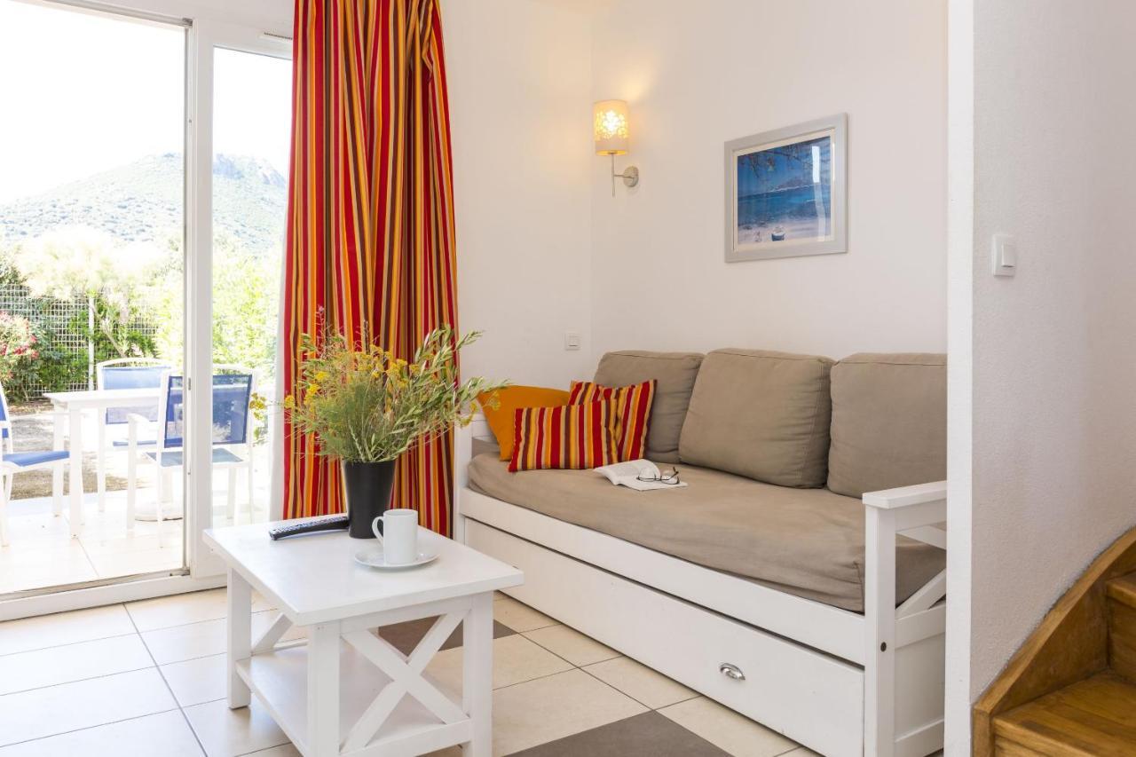 Residence Odalys Les Villas De Bel Godere 贝尔戈代尔 外观 照片